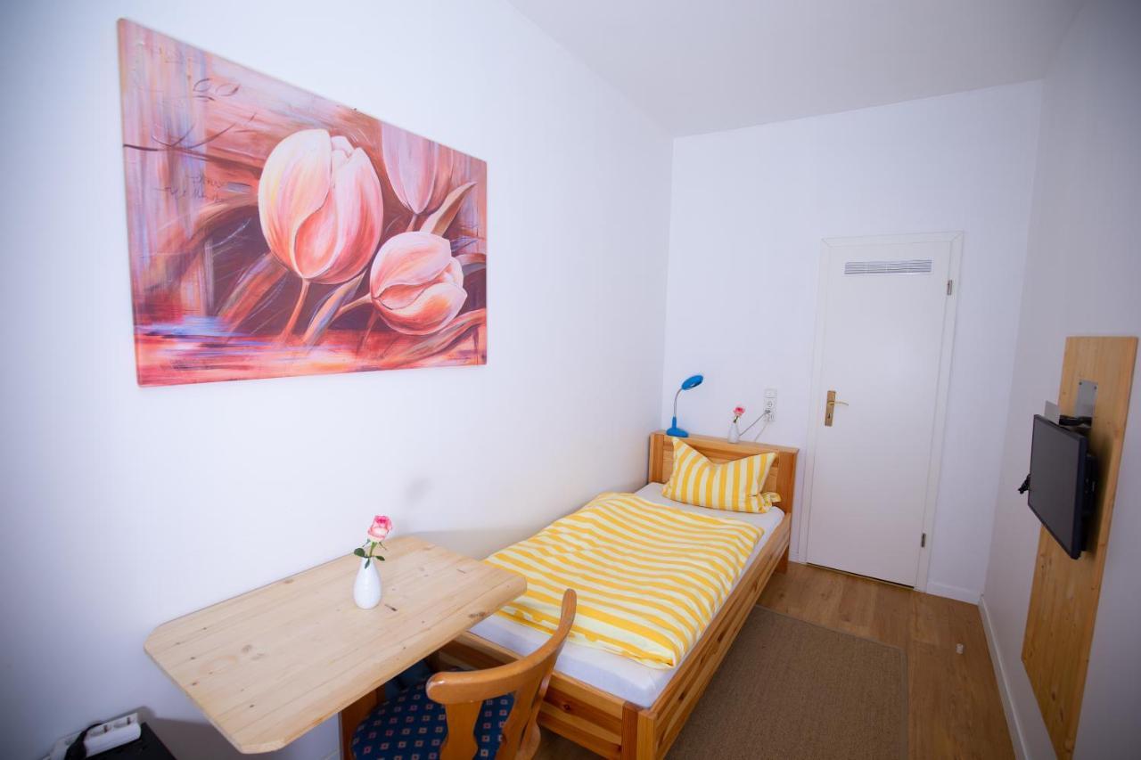 Elim Hotel Hochheim am Main Buitenkant foto