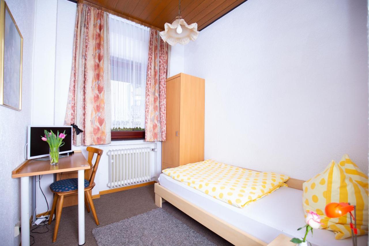 Elim Hotel Hochheim am Main Buitenkant foto