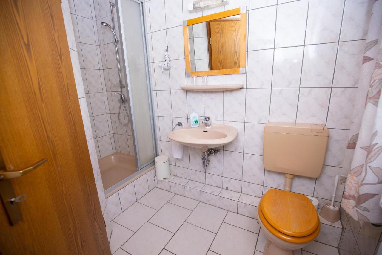Elim Hotel Hochheim am Main Buitenkant foto